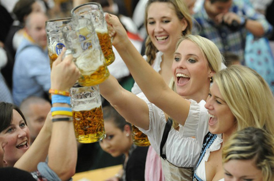 制度：欧洲最享受 亚洲最勤奋pg电子平台盘点各国带薪休假(图3)