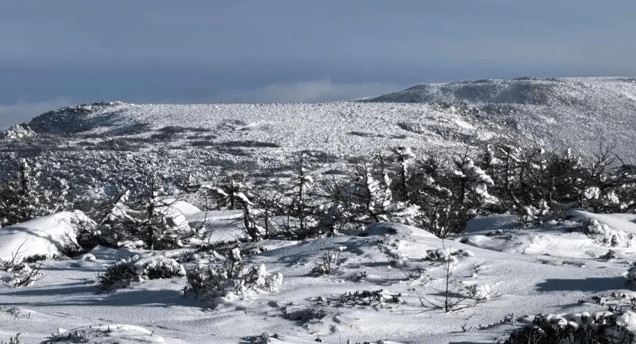 警示户外徒步事故频发pg电子试玩平台事故(图3)